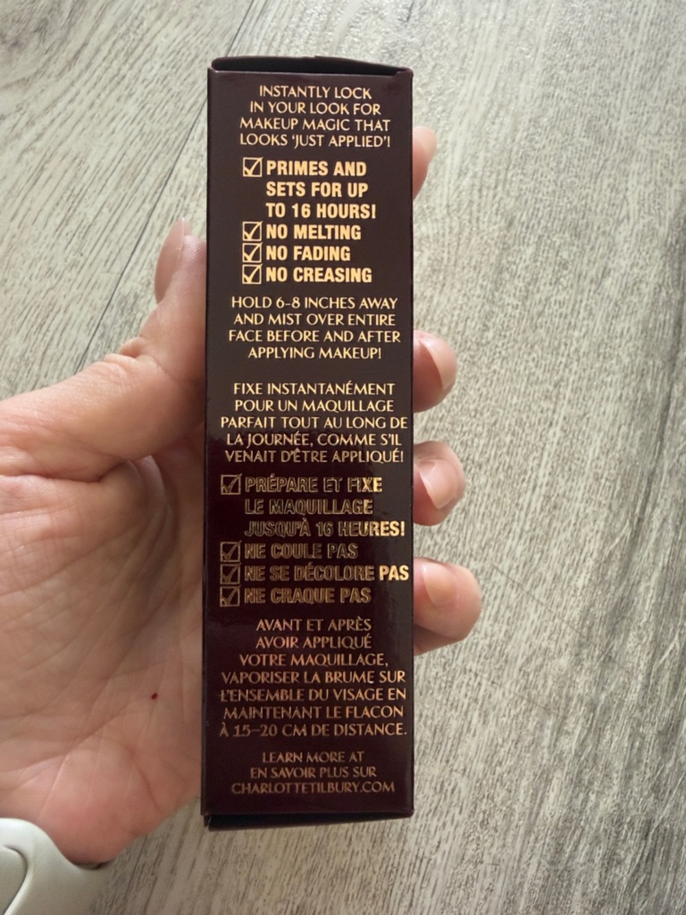 Charlotte Tilbury Airbrush Setting Spray Box in Deep Brown & Metallic Gold - Picture 2 of 5